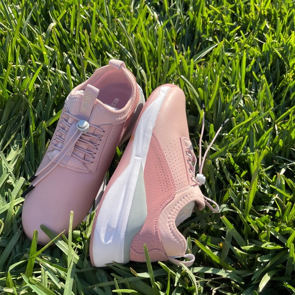 CLOVE Shoes - CLOVE Nurse shoes Pink Up  unisex size  women   8 Brand New